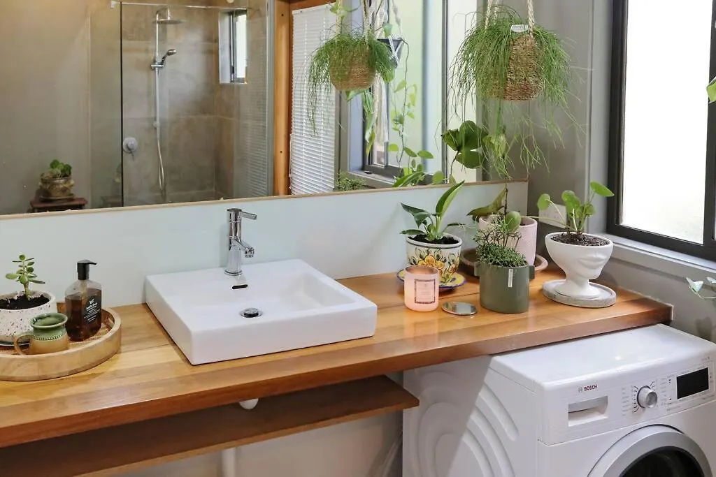 Villa Treehouse On The Coast - Pet Friendly à Merimbula Hébergement de vacances